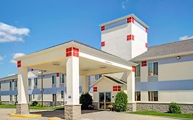 Baymont Inn & Suites Wahpeton